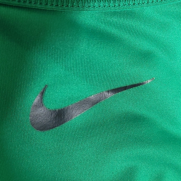 Nike bra - Picture 2 of 2